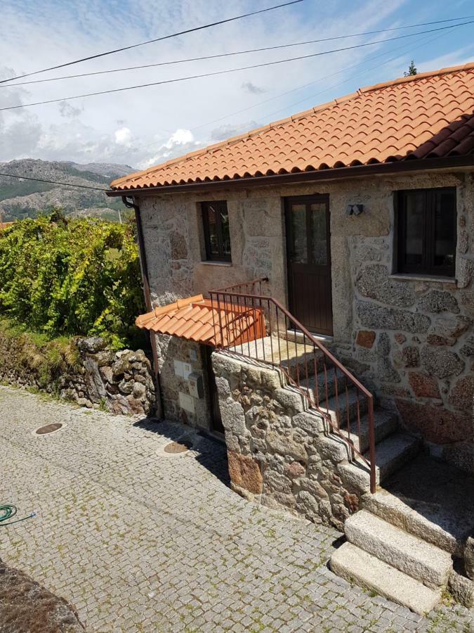 Casinha do João no Gerês Alamela Exterior foto